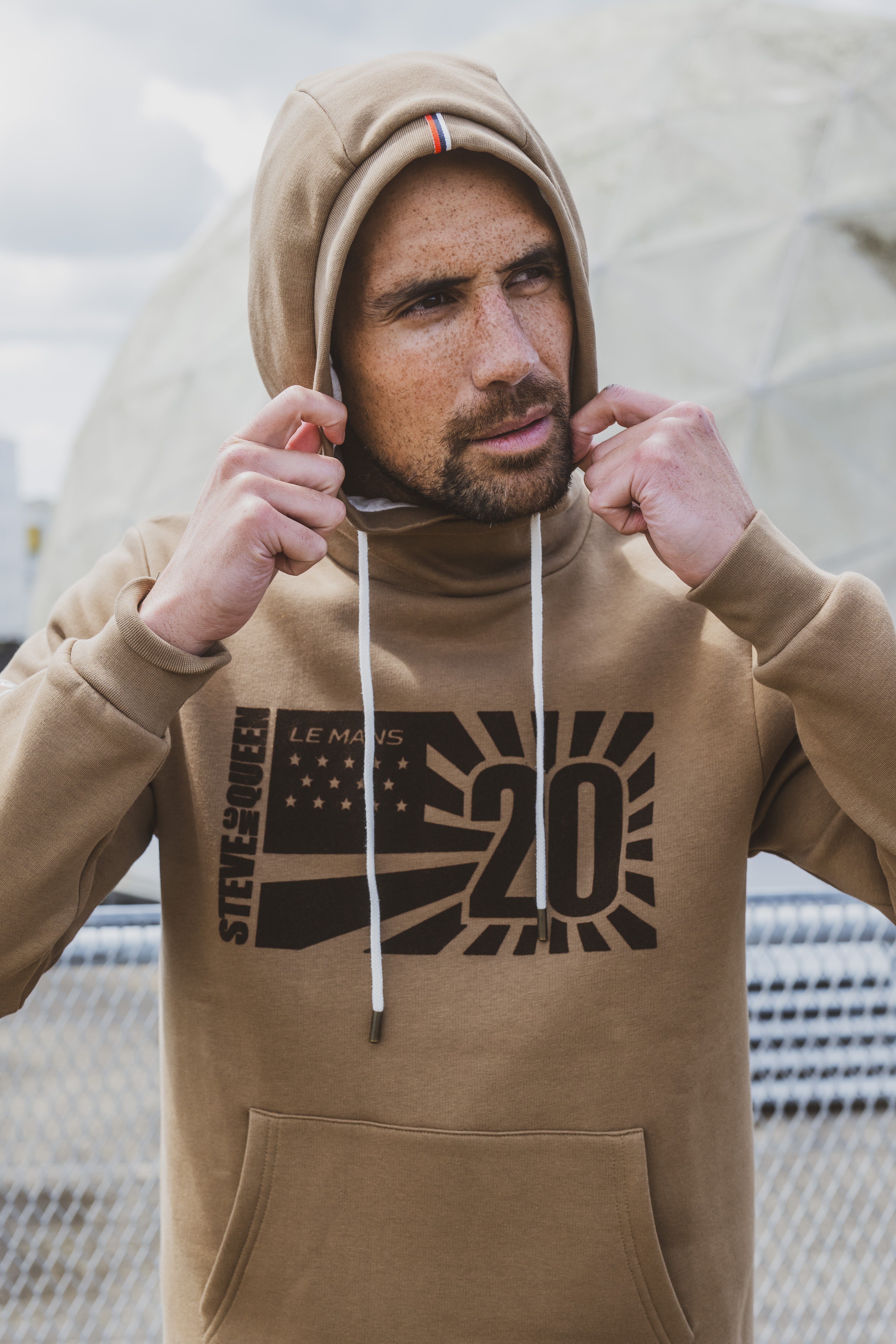 HOODIE NEW FLAG - TOBACCO