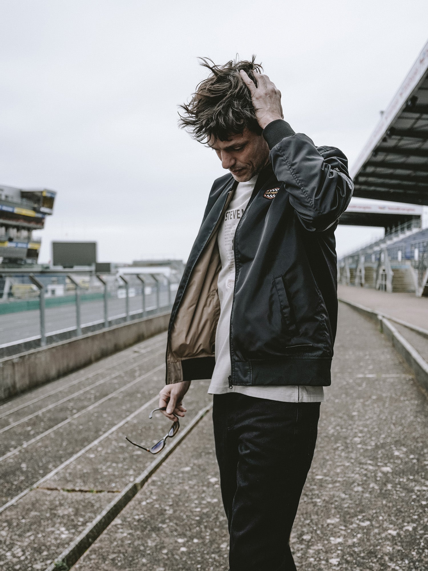 BOMBER REVERSO - BLACK CLAY